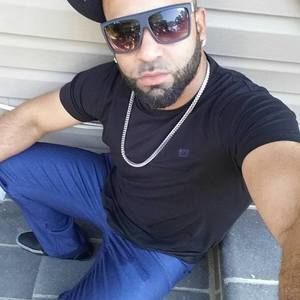 Meet your Posher, Jonathan