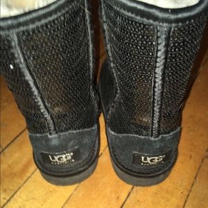Kids size 3 UGGs