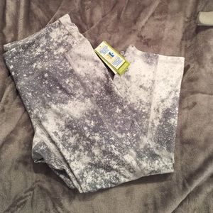 Old Navy Marble White Crop Leggings