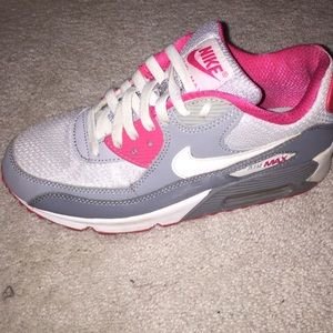 ‼️PRICE DROP‼️ Nike Air Max 90 2007 (GS)