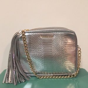 <BNWT> Victoria's Secret Purse