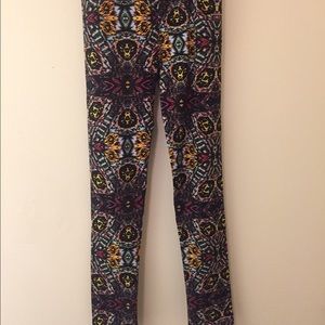 Girls LulaRoe leggings. Size L/XL. Brand new