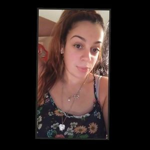 Meet your Posher, Mariee