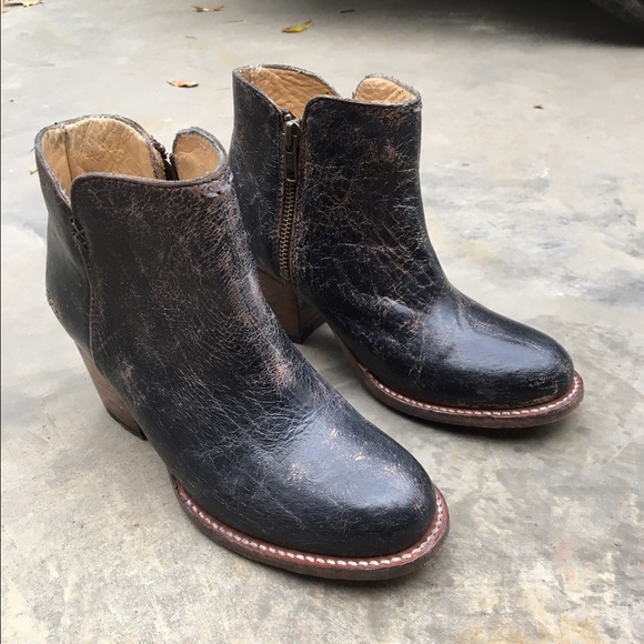 Bed stu bootie. Worn once. Size 6
