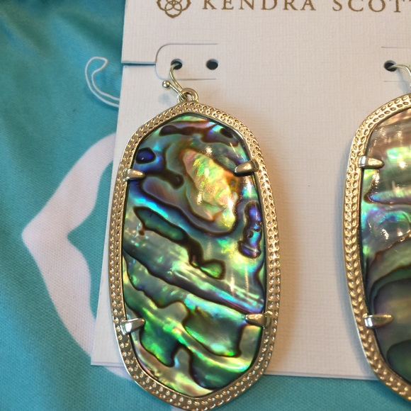 NWT Kendra Scott Danielle Earrings Abalone Colors! - Picture 5 of 6