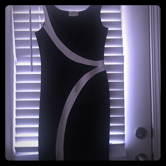 ⚫️Cache⚫️Bandage Like Dress- LIKE NEW! ⚫️