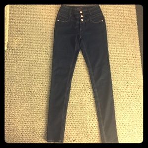 High waisted jeans