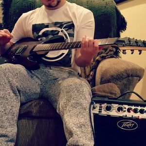 Meet your Posher, Cameron