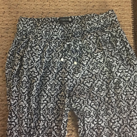Aztec print pants - Picture 2 of 2