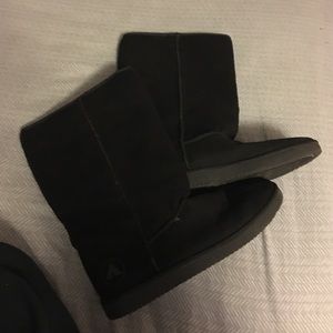 Black Winter Boots