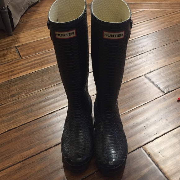 Hunter boots snakeskin - limited edition. UK 5