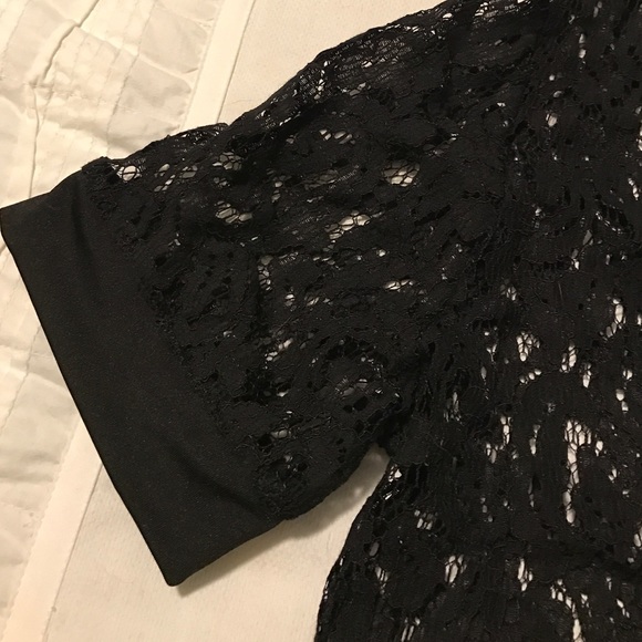 Lace Crop Shirt - Picture 3 of 4