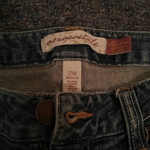 Flare Jeans - Picture 2 of 3