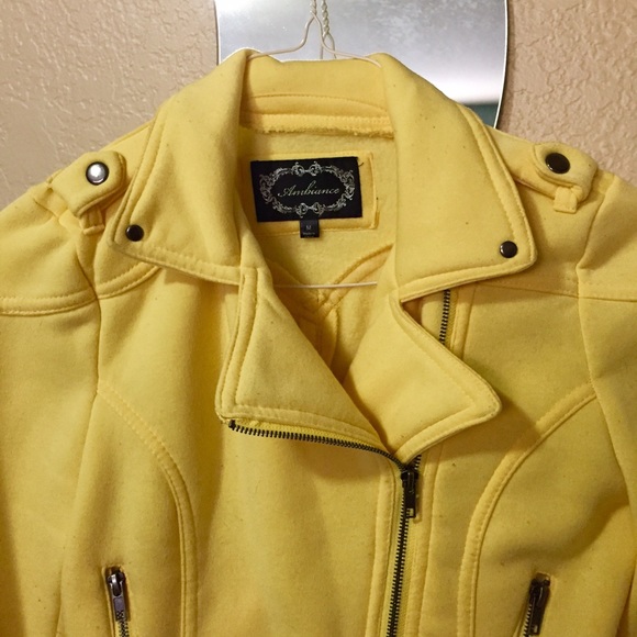 🎉moving sale!🎁 bright yellow jacket😜 - Picture 2 of 2