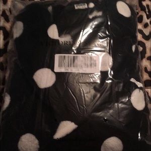 Black with white polka dots robe