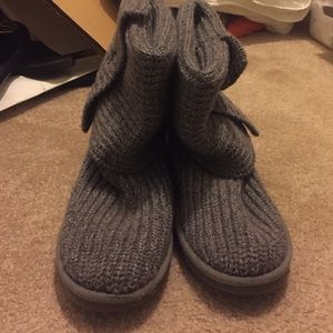 Knit grey ugg boots