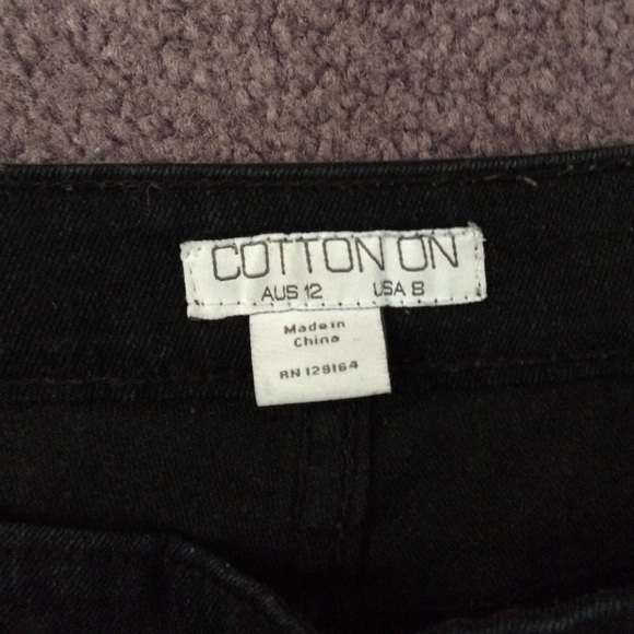 Cotton On black jeans with side button and zipper - Picture 3 of 4