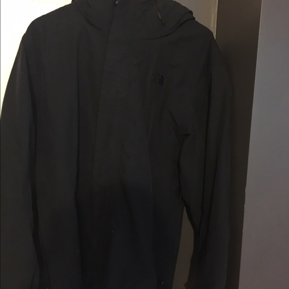 The North Face all weather Jacket. Size xl.