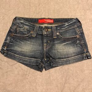 Guess Shorts - Size *SEE MEASUREMENTS*