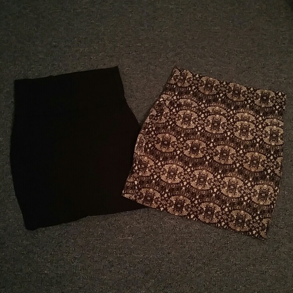 Mini pencil skirt