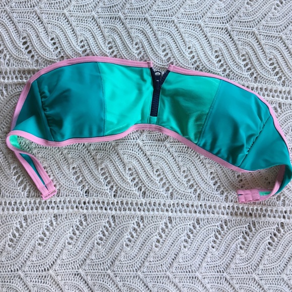 aerie Other - Aerie Colorblock Bandeau Swim Top with Zipper