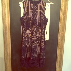 Bardot dress size small euc navy lace dress