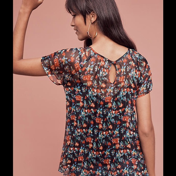 41. Eva Franco Anthropologie Peasant Floral Blouse Pleated Polyester Semi Sheer - Picture 4 of 4