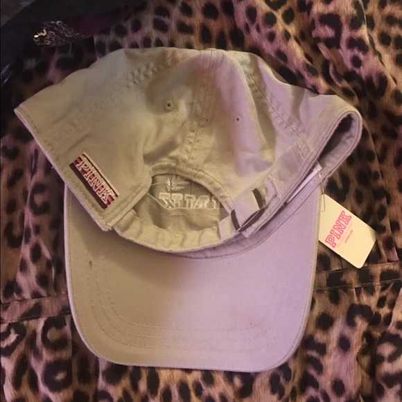 Pink hat - Picture 2 of 4