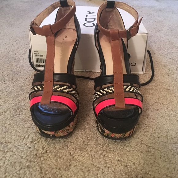 Aldo wedges