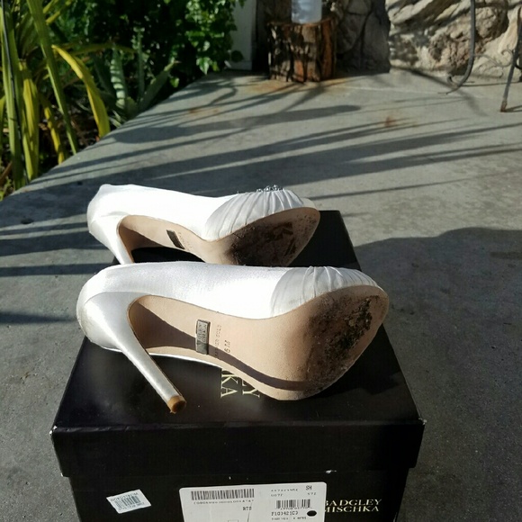 Badgley Mischka Shoes - Picture 4 of 4