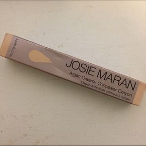 Josie Maran Concealer Crayon