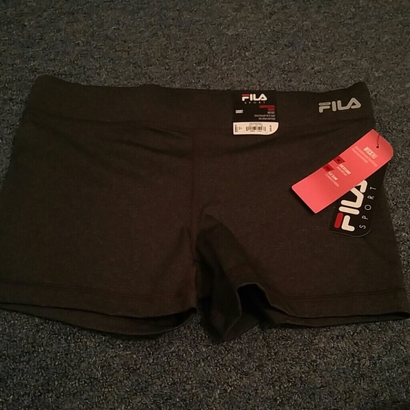 Running shorts