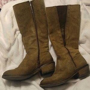 Fergie leather boots