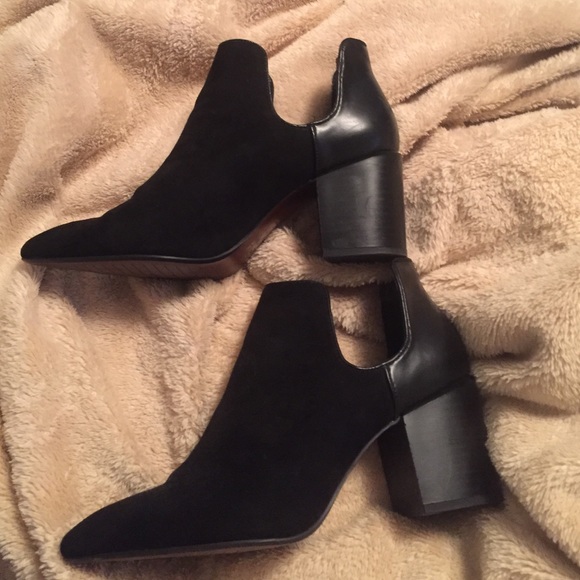 Zara ankle booties