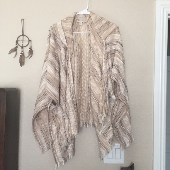 Adorable Sweater Poncho
