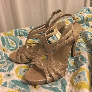 Audrey Brooke sparkly gold heels - never worn