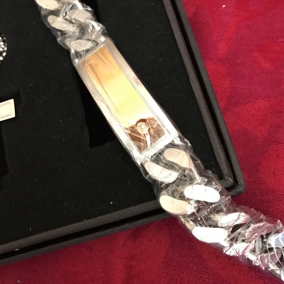 New Men's Necklace & Bracelet set - Picture 3 of 5