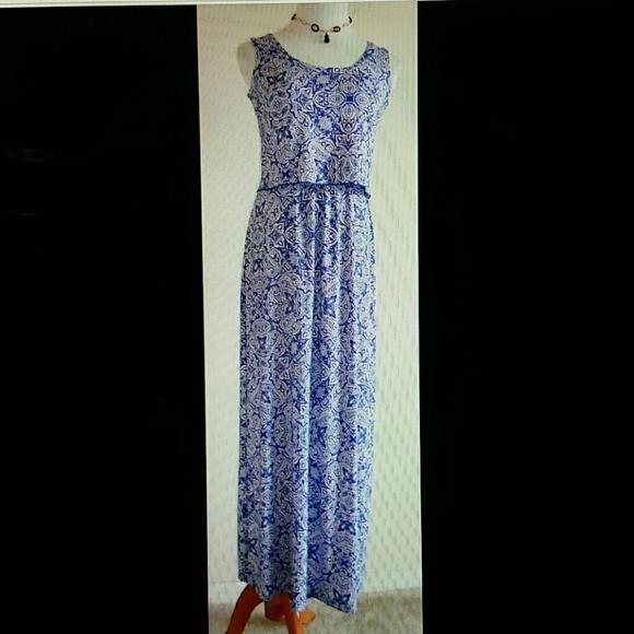 Nina Leonard Dresses & Skirts - Nina Leonard gorgeous maxi dress. Excellent cond.