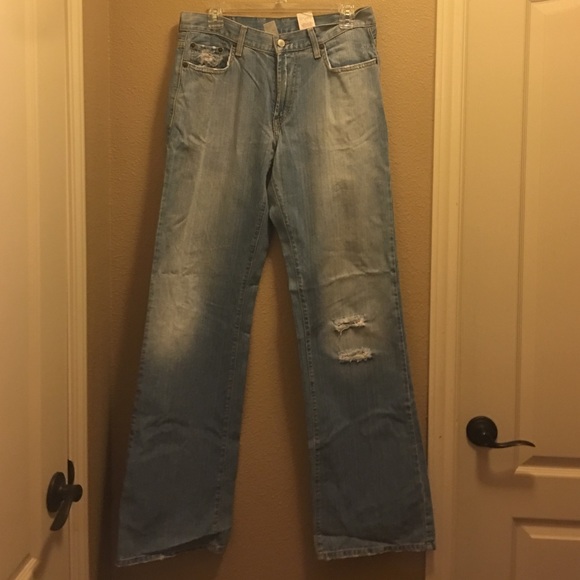 Light wash lucky jeans