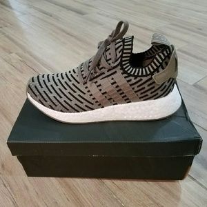 Adidas NMD R2 PK