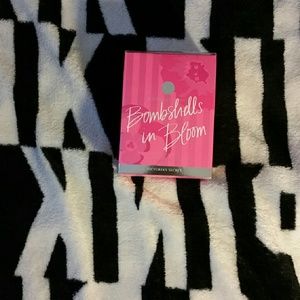 Victoria's Secret Bombshells in Bloom