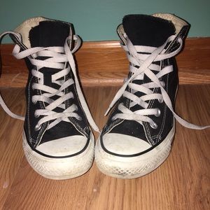 black high top converse