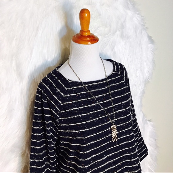 Banana Republic Navy Blue Striped Top - Picture 2 of 3