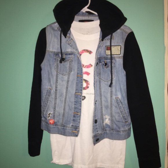 young and reckless bundle