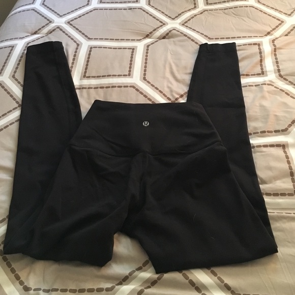 High waisted lululemon ❌sold❌⛔️⛔️