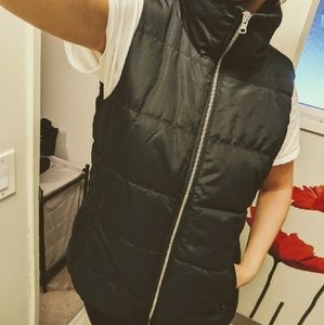 Staple Puffer Vest