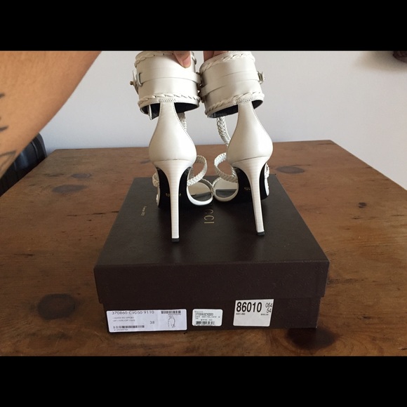 GUCCI white leather caged heel - Picture 3 of 4