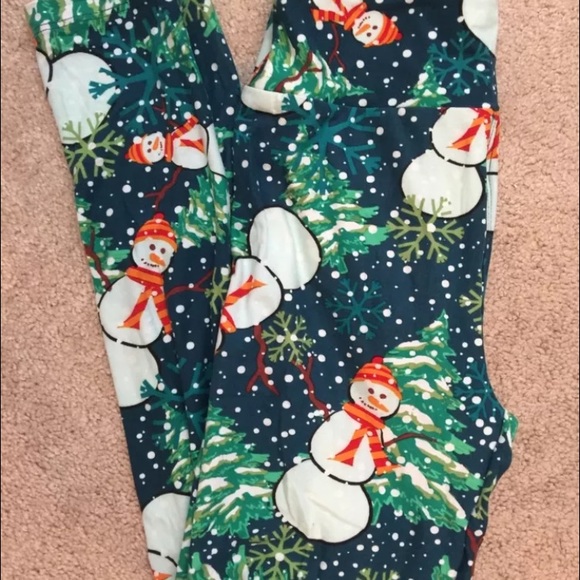 ISO THESE lularoe snowmen in OS - Picture 1 of 1