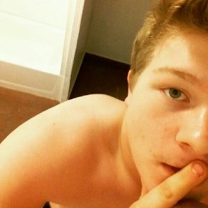 Meet your Posher, Caleb