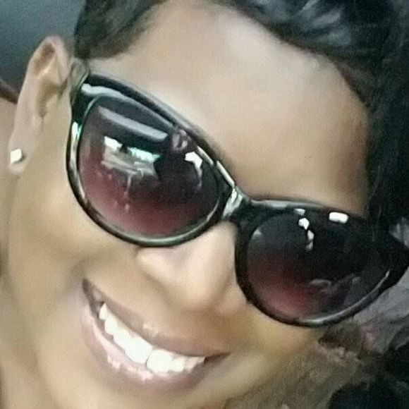 Meet your Posher, Rita - Picture 2 of 2